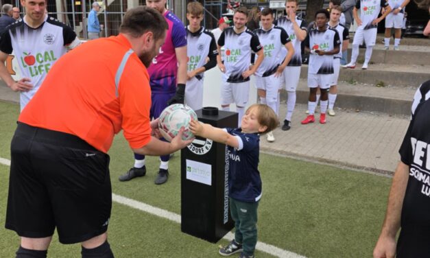 Heimspiel mit Happy End der 1.Mannschaft – und starker Unterstützung vom Sponsor Gartentyp Domenik Lindenberg