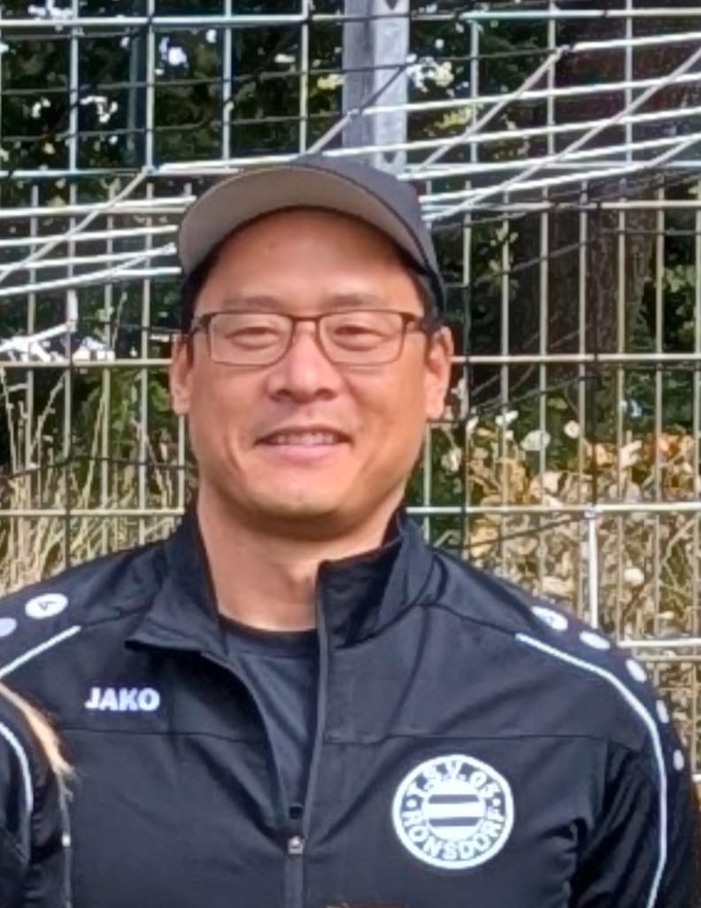 Sin-Ho Cho